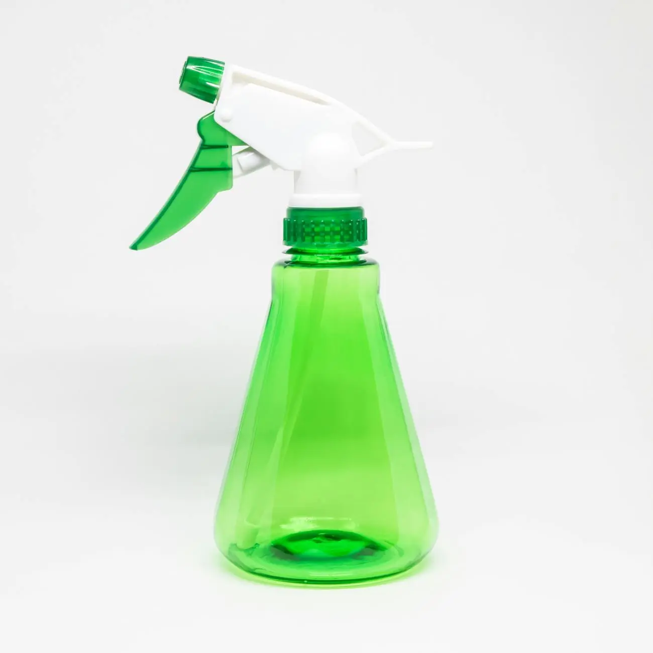 Plastic household products image